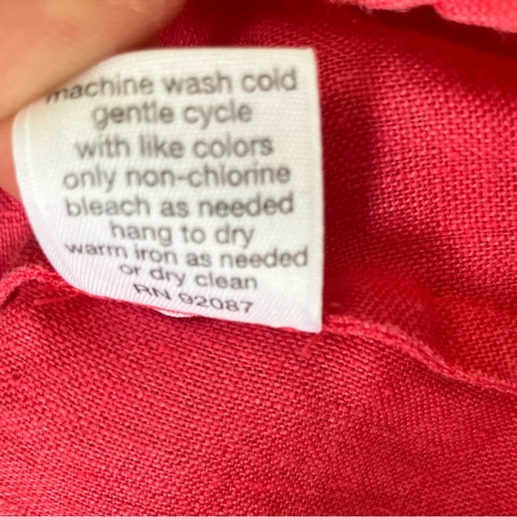 BLUE 100% Linen Saks Fifth Avenue Vintage Roll Tab Sleeve Button Down Blouse M - Picture 5 of 5